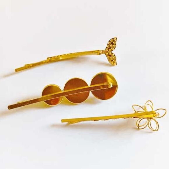 2/$21 Three Piece Bobby Pin Hair Accessory Set - Picture 2 of 8